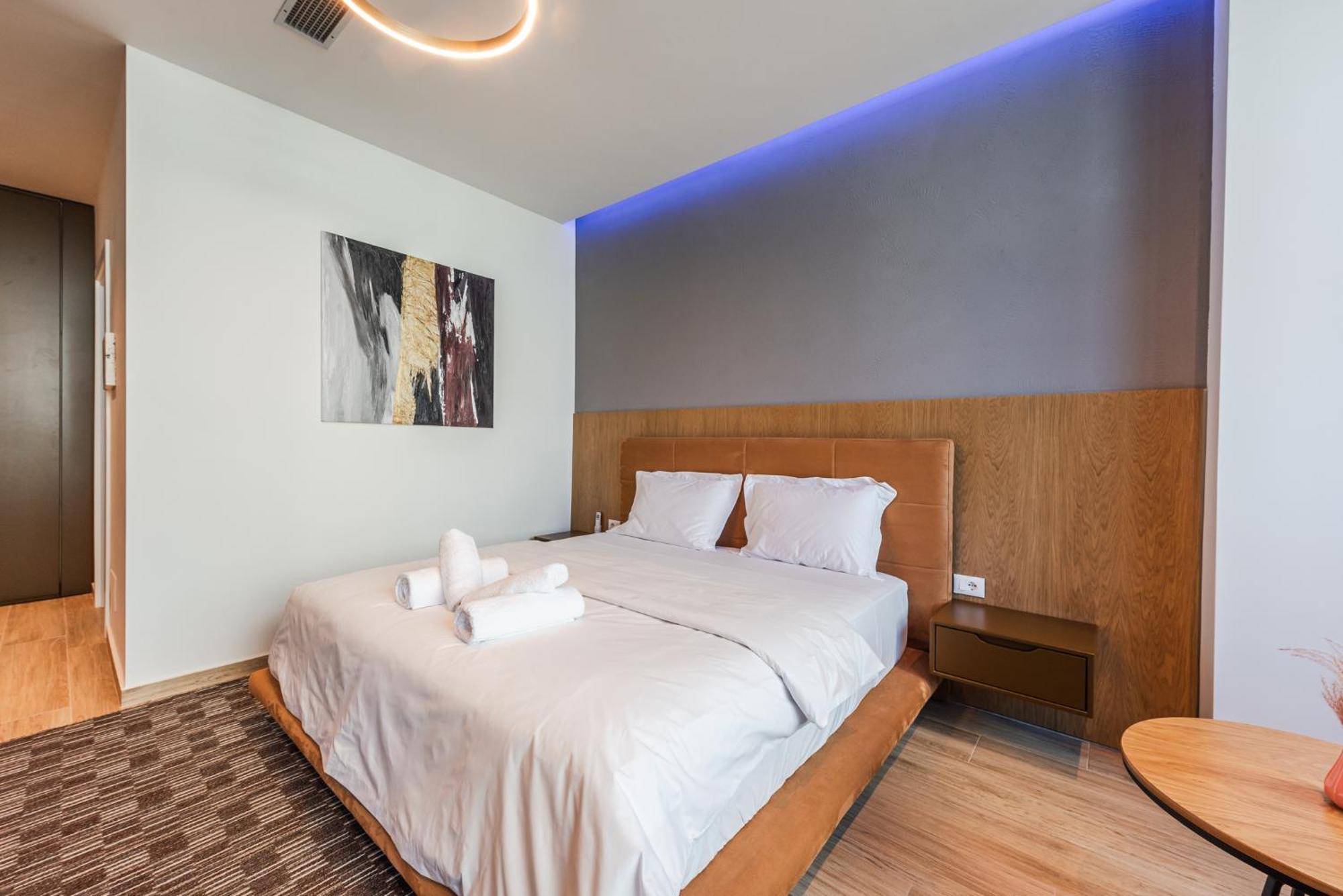 Marina Luxury Suites By Ps Durres Exterior photo